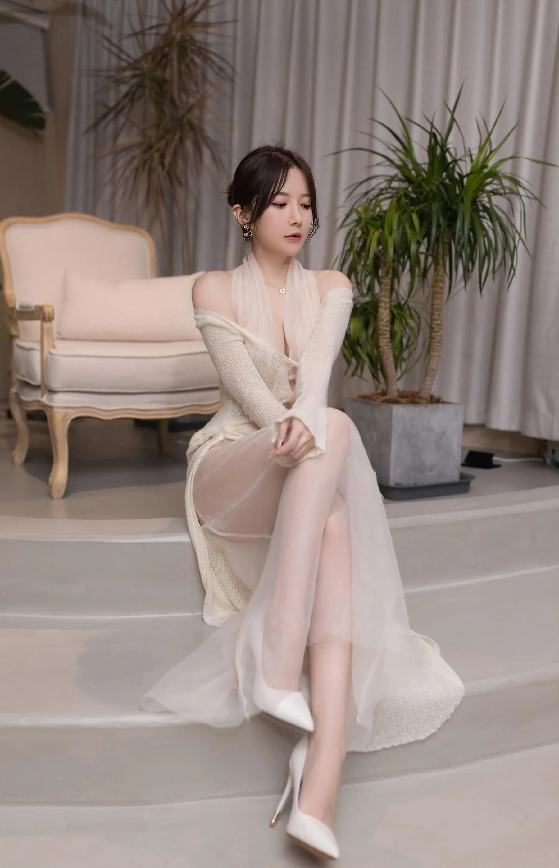 NO.0002 秀人名模鱼子酱Fish内部私购未上架《阿芙洛狄忒》写真 [82P]插图1
